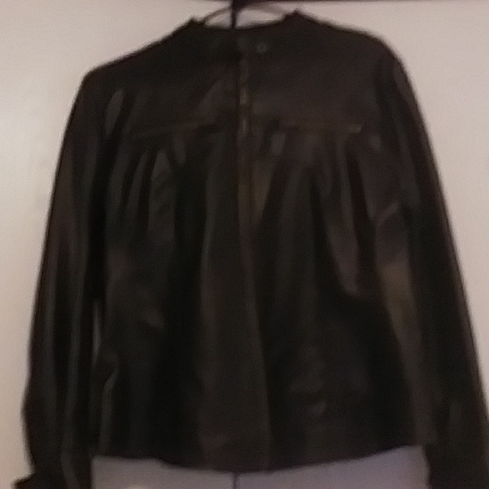 Leather jacket - Picture 4 of 4